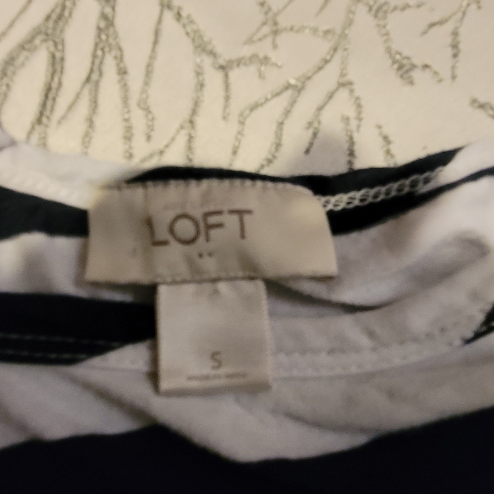 Blouse - Picture 2 of 2